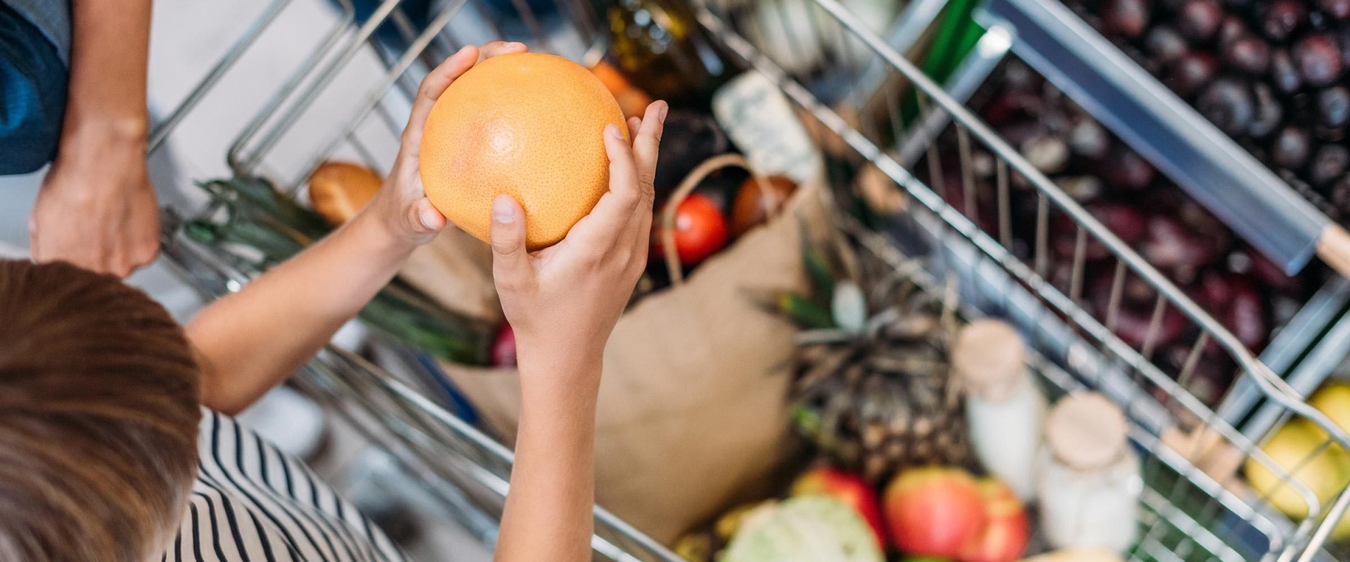 Which Grocery Store Offers the Best Customer Experience?